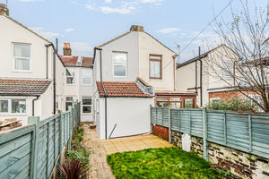 Photo 26- click for photo gallery